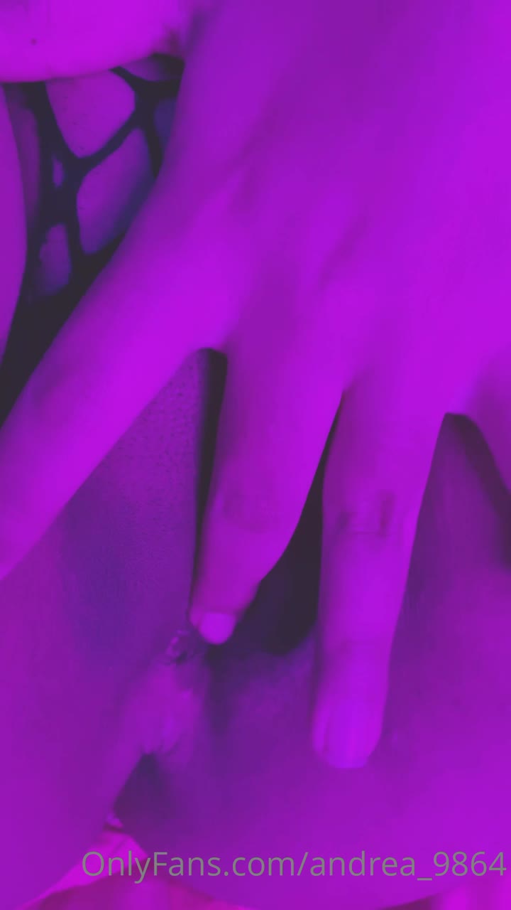 chick Dripping Andrea98 Leaked Onlyfans