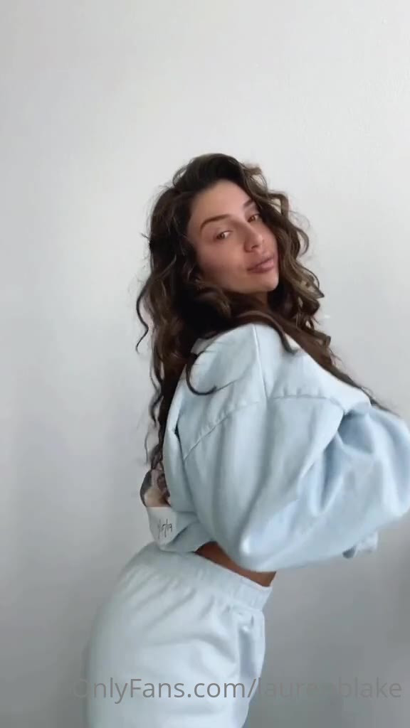 Epic Lauren Blake solo