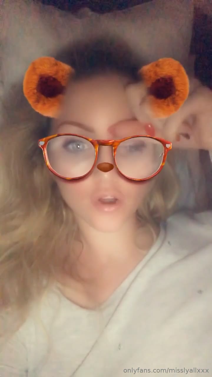 Georgia Lyall simpcity  Clip