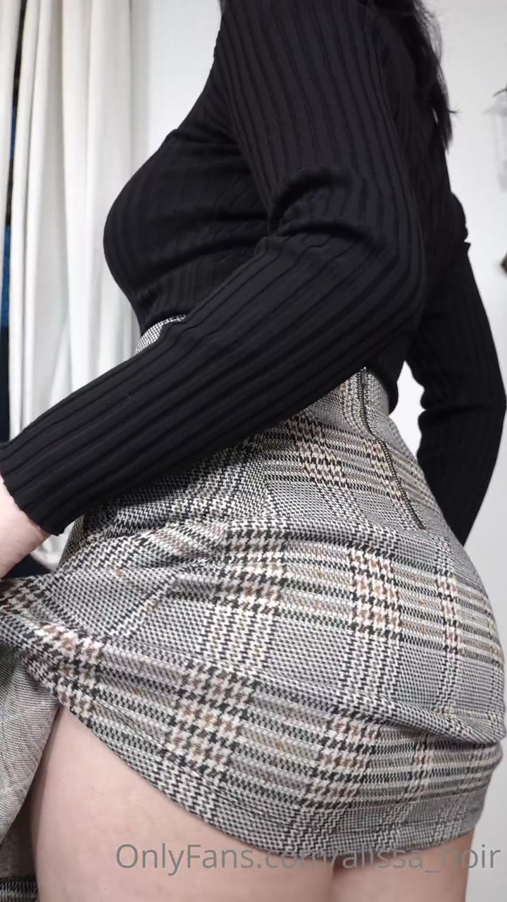 hoyden Alissa Noir Nudes Sensational