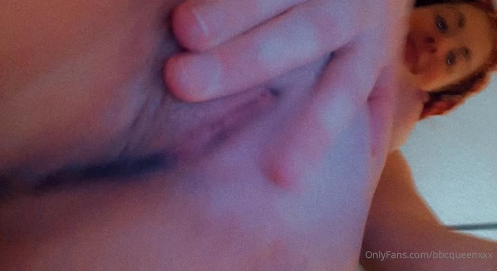 Exposed strumpet Ary Thick ripped cams