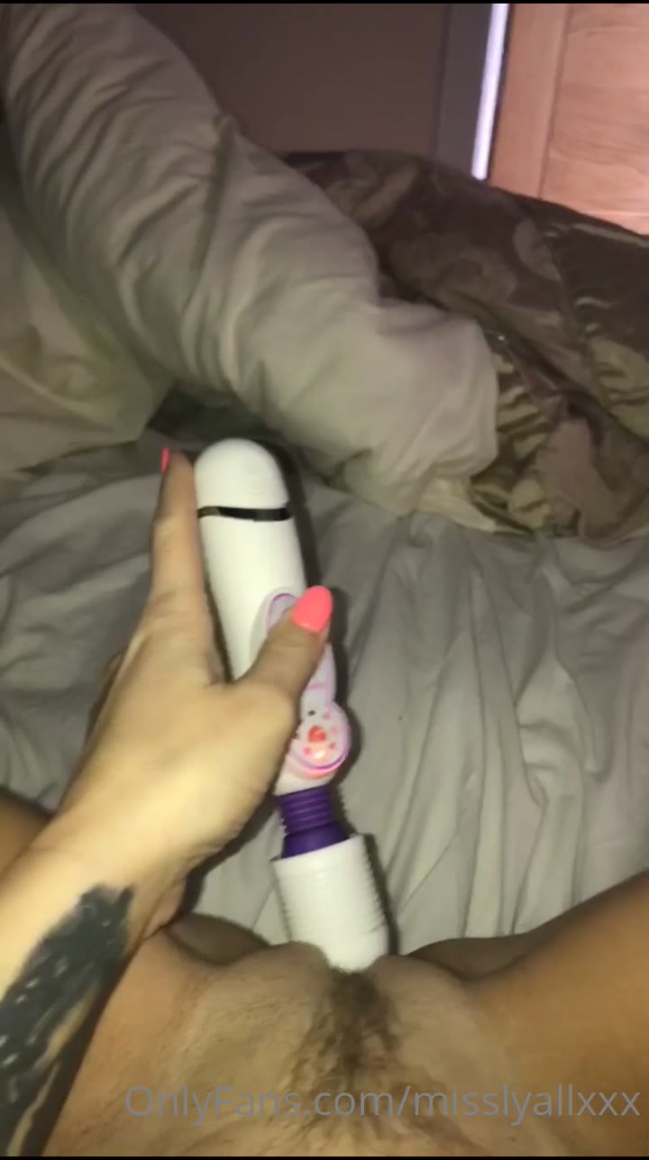 Georgia Lyall camgirl Epic