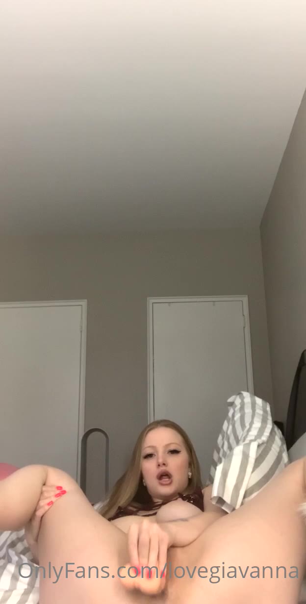 non-binary Sweating LuvGiavanna o n l y f a n s