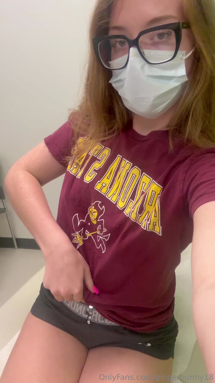 avantgarde sucking Ginger Bunny Onlyfans nude