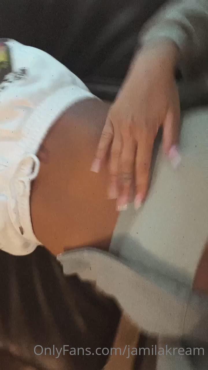 hairy Jameelahh Nudes PRIVATE