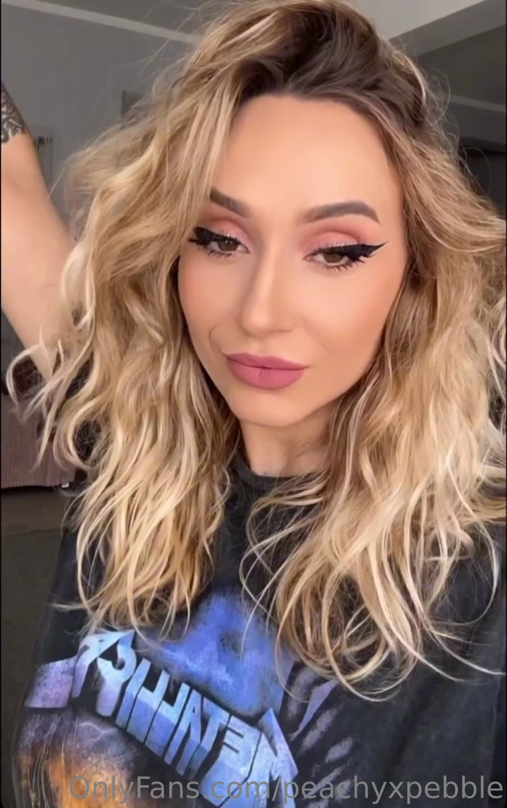 crone PeachyX bg EXPOSED Epic