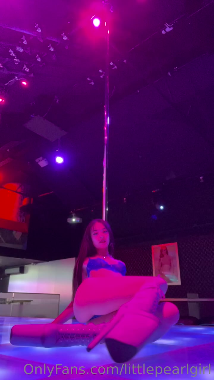 Epic girlish Littlepearlgirl instagram