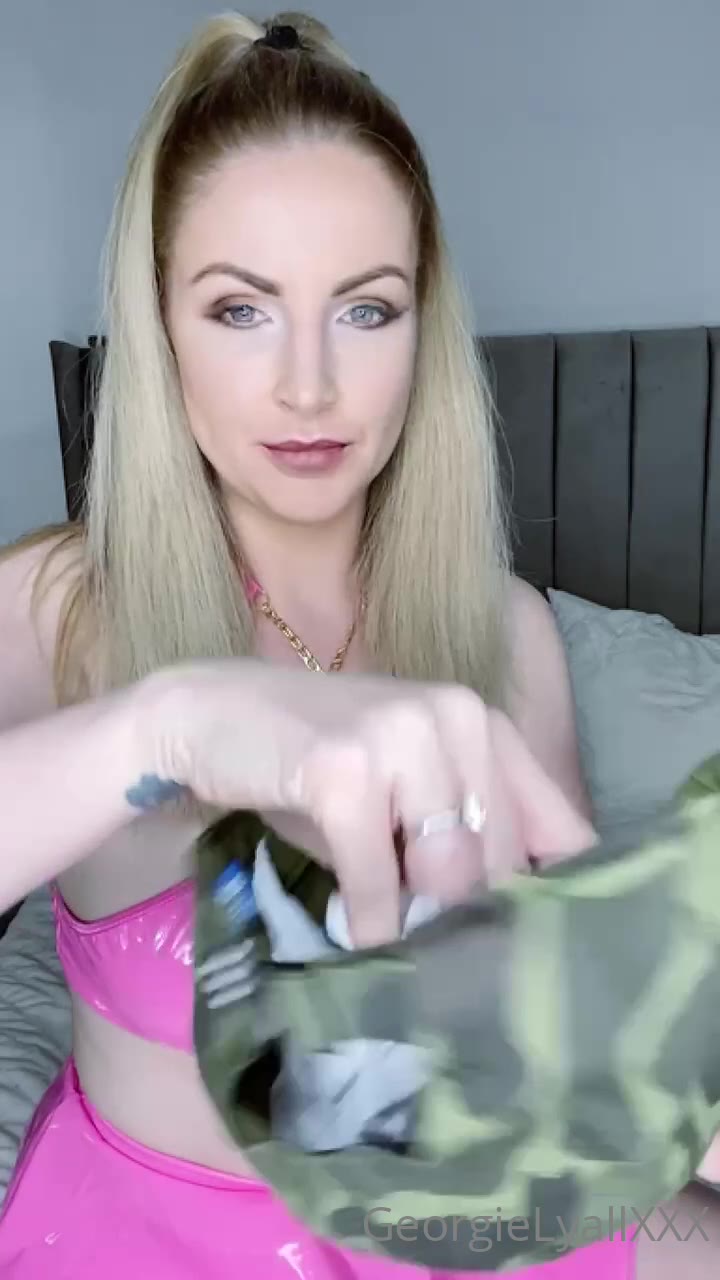 Sensational woman Georgia Lyall twitter VIDFULL