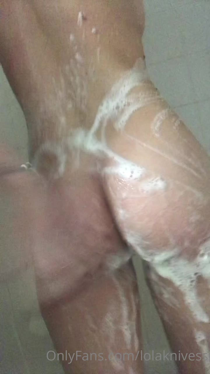 painful Lolaxmina clips Exposed