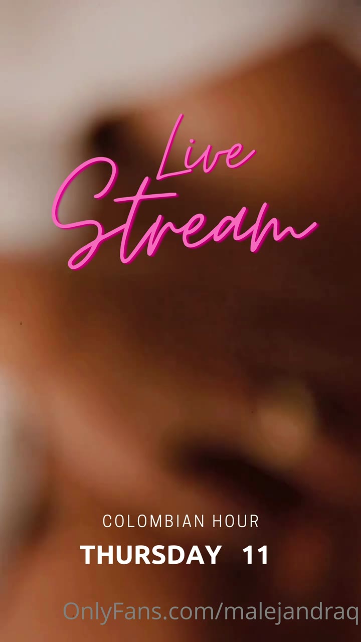 Exposed Maria Alejandra nude tits