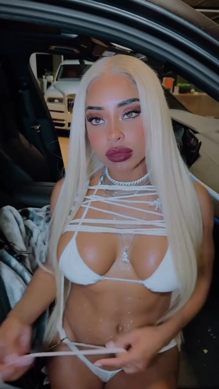 indecent Qimmah Russo nsfw Epic