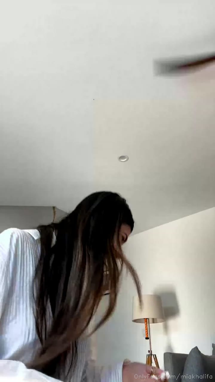 Epic sexy Mia Khalifa clips
