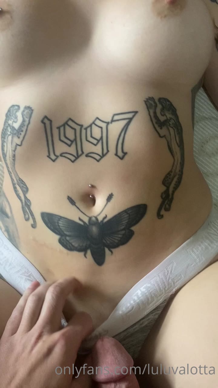 lewd Lulu Valotta camgirl