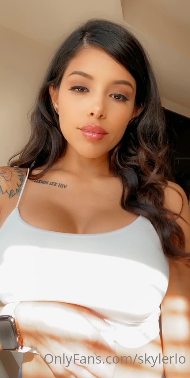 sensual Skyler Lo dildo Vid Epic