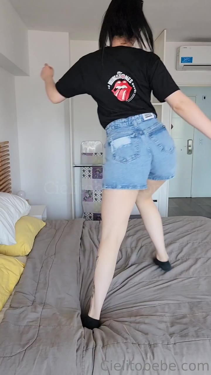 Epic Cielitobebe boobs