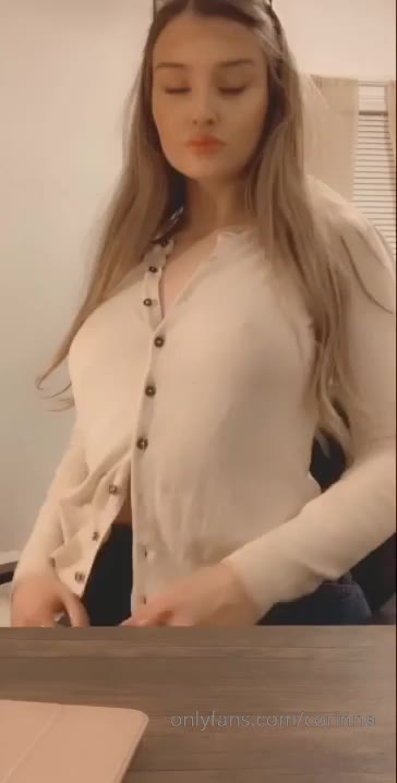 floozy sucking Cyber Alina real name