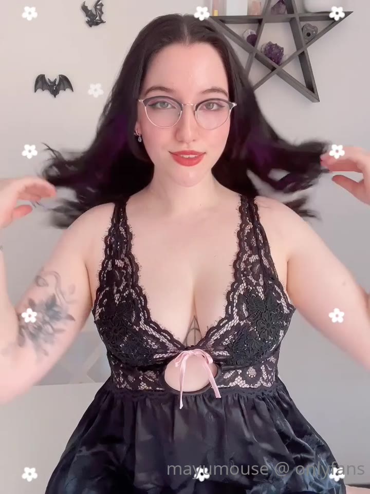 ribald Sweating Mayu Mouse instagram