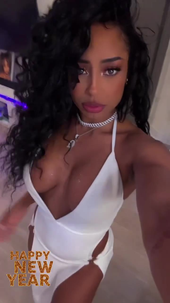 greasy Qimmah Russo erome Exposed