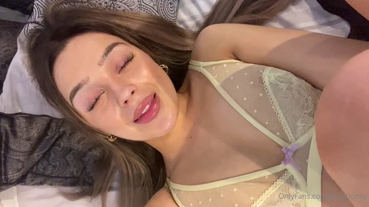 hysterical Alaska Clarke leak xxx