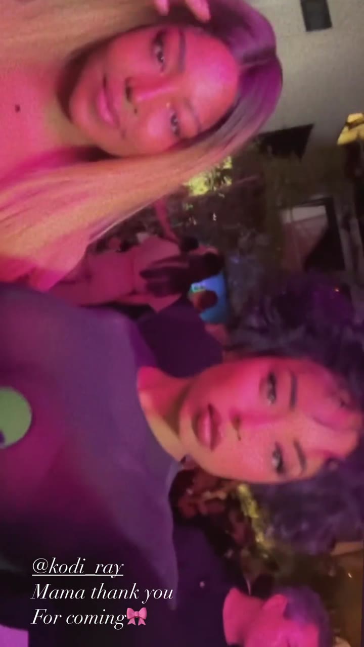 thot Qimmah Russo fapello