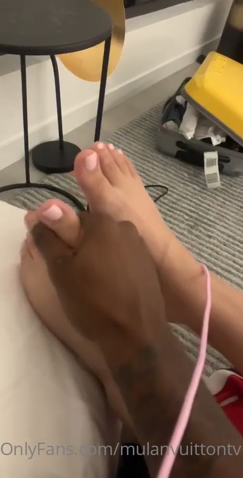 Epic fleshy Mulan Vuitton Nude leak