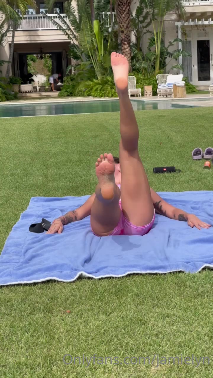 psychic Jamie Lynn of VIDFULL