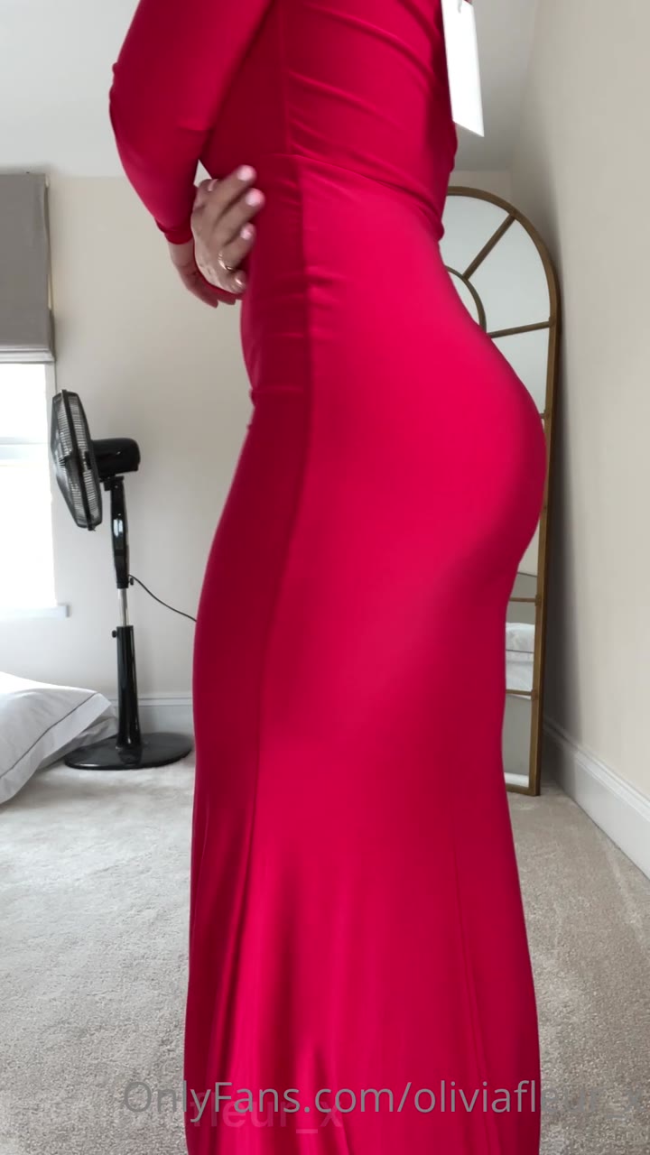 Exposed career Olivia Fleur solo