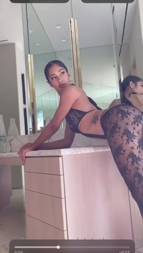 Renee Gracie sextape  Full Video Leaked