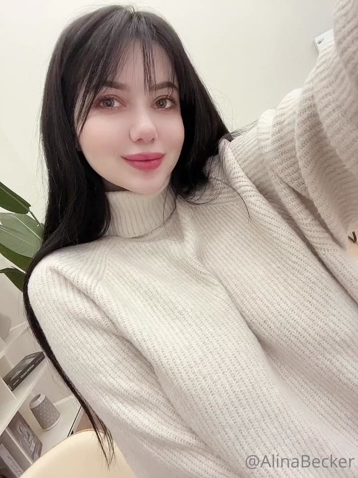 Alina Becker cams Epic