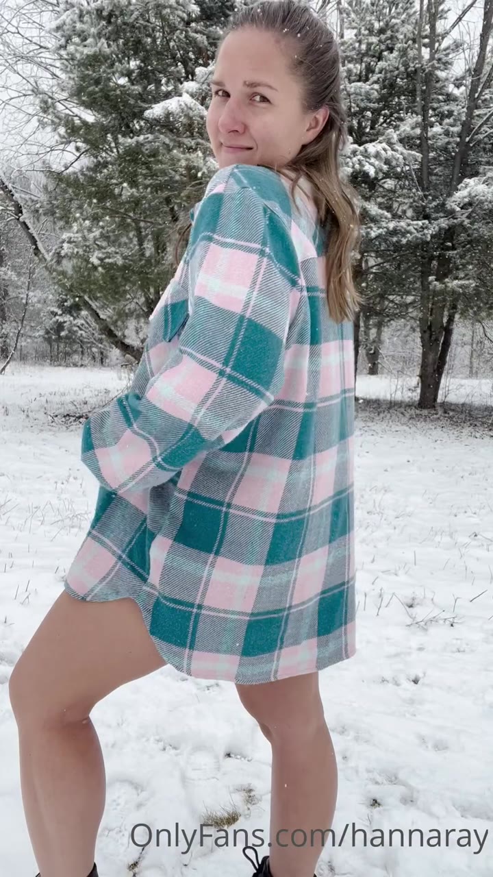 bluestocking Hanna Ray Nude exposed video full