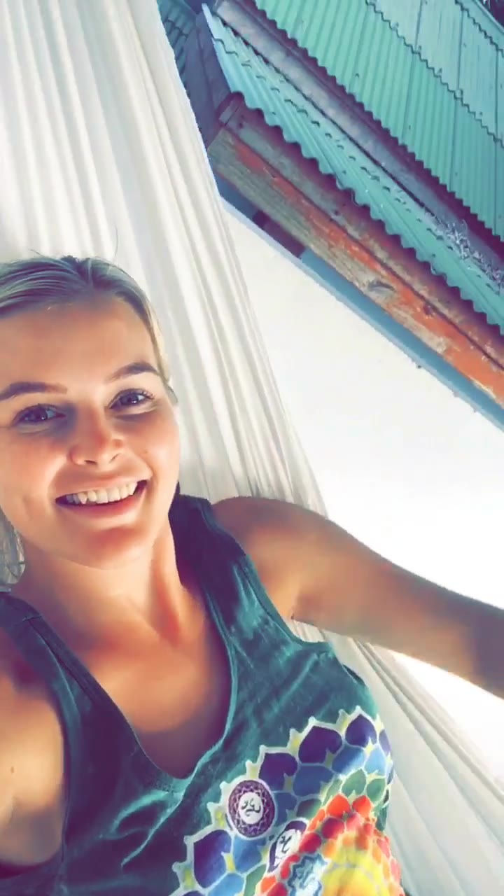 amateur Elle Knox erome