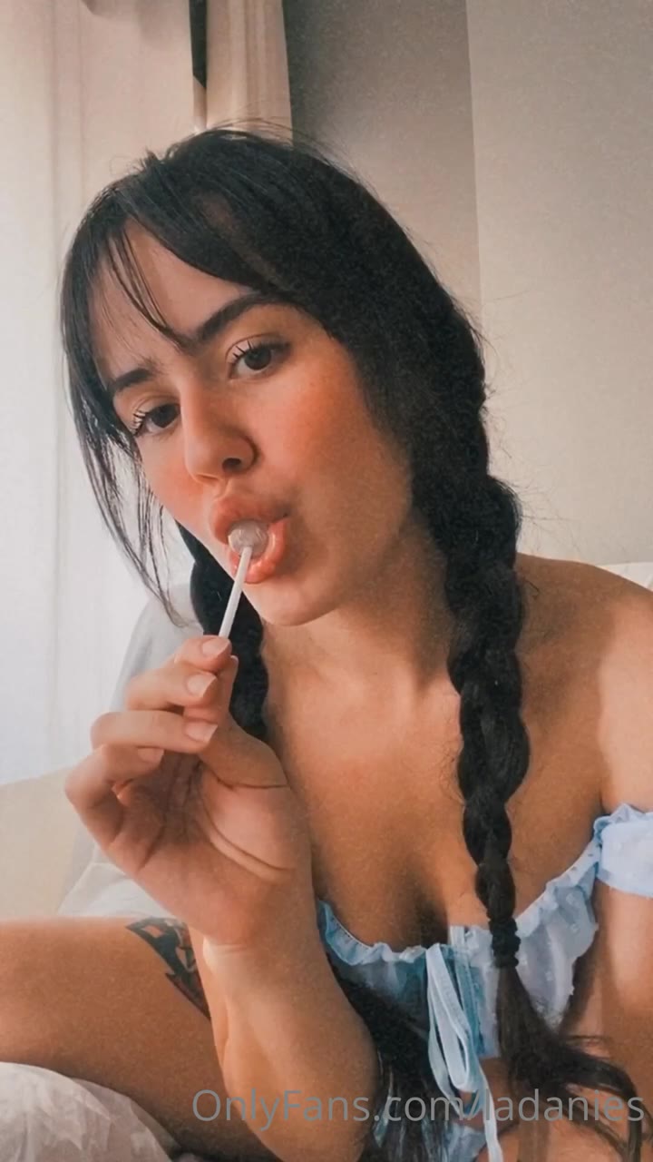 kinky sucking Daniela anal