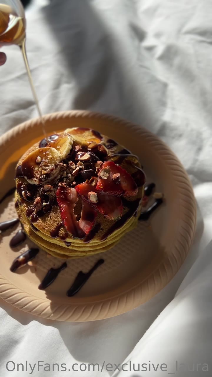 Epic dirty-talking Laura Cookie Nude leaks Leaked full video