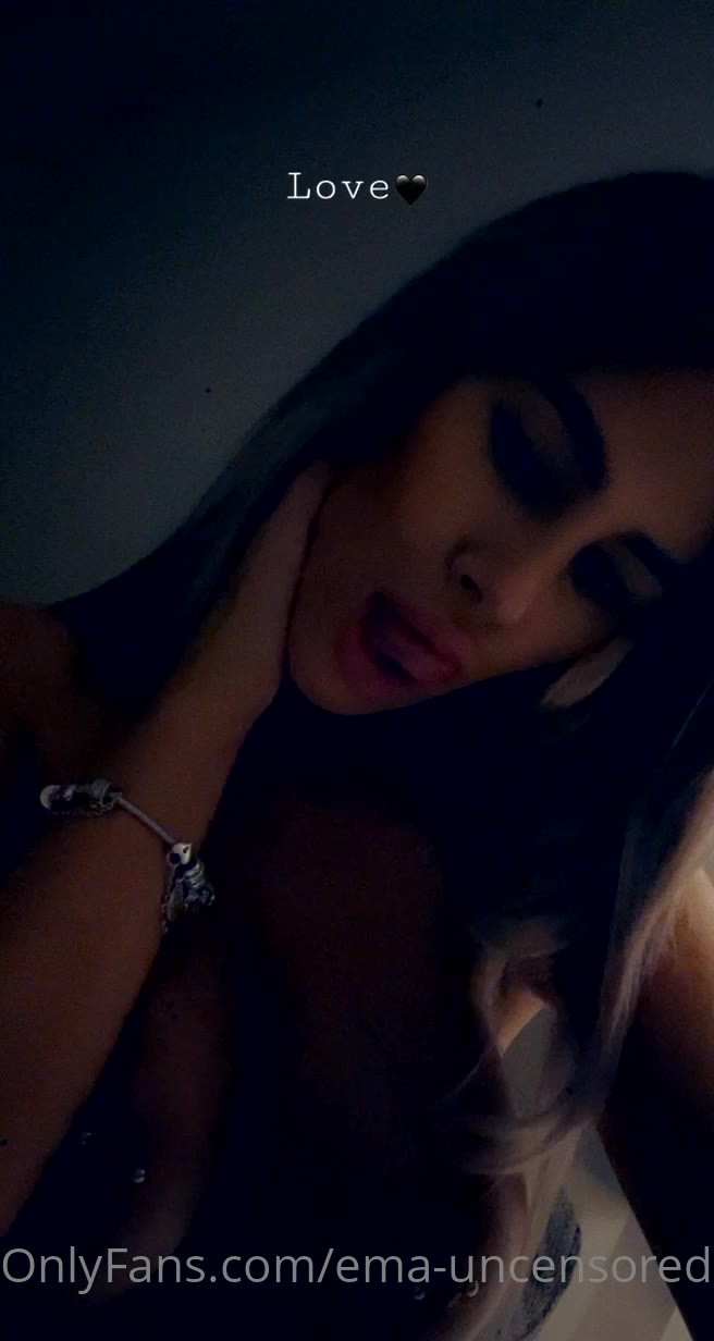 woman Ema Karter Nude onlyfans