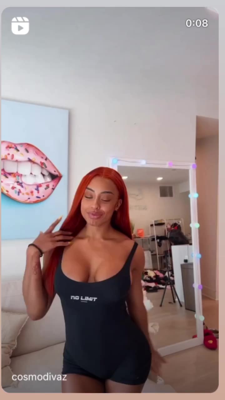 Qimmah Russo tits Exposed
