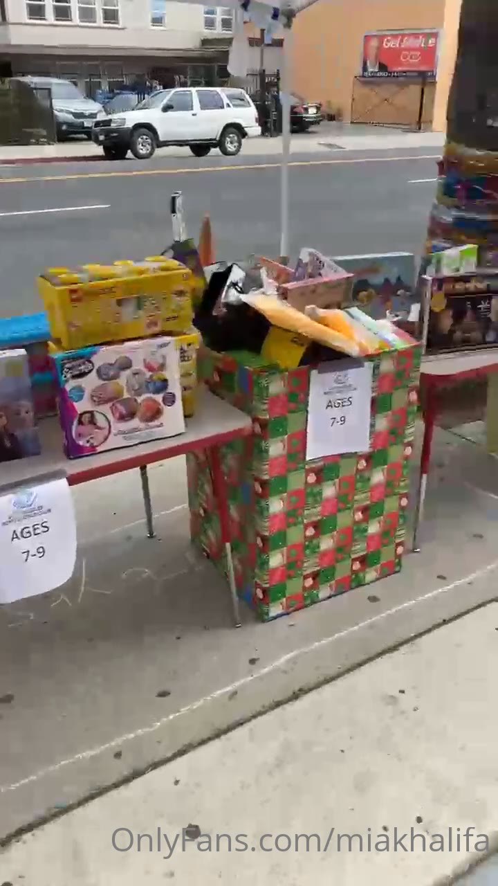 sexy Mia Khalifa Onlyfans leaked