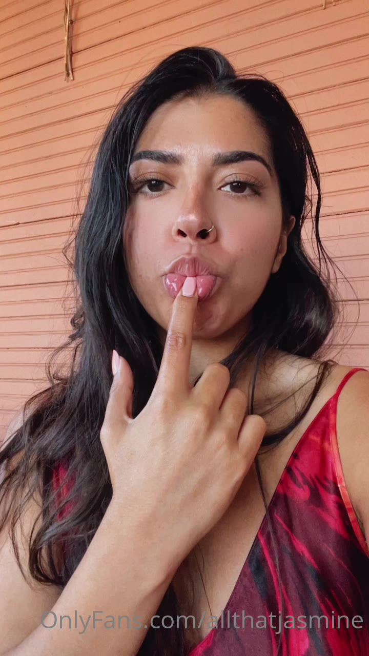 Exposed Jasmine Sherni ripped cams