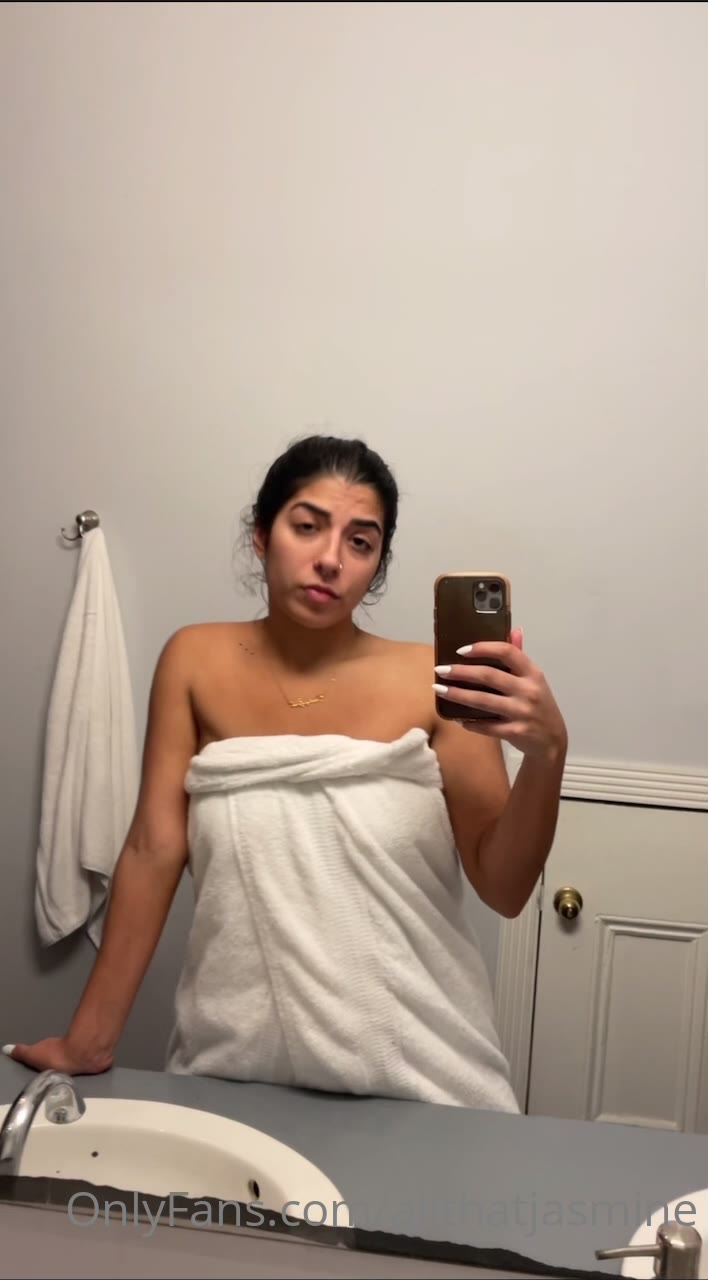 Jasmine Sherni Fansly leaked