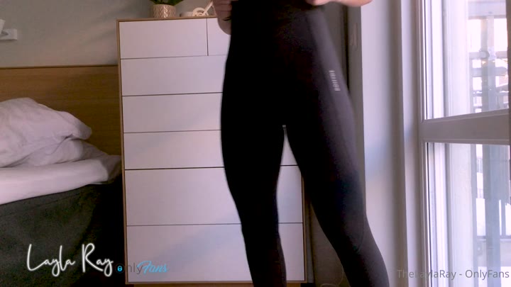 chick Sweating Layla Ray Fansly