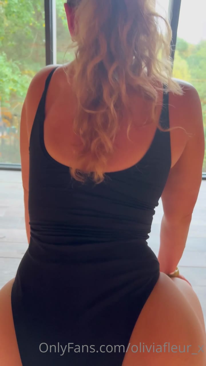 Olivia Fleur l e a k e d