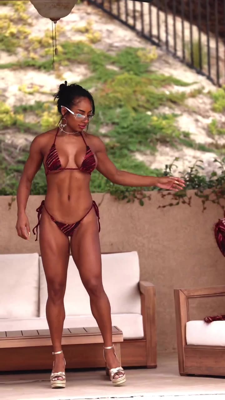 sweaty Qimmah Russo anal