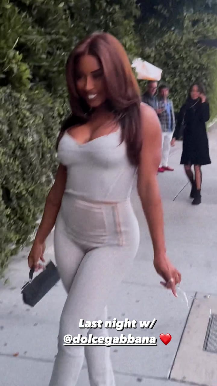 harpy Qimmah Russo cams Sensational