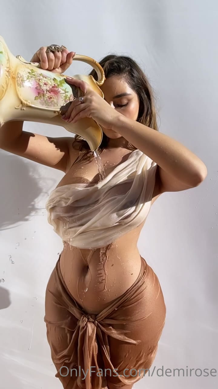 joyful Sweating Demi Rose sexy
