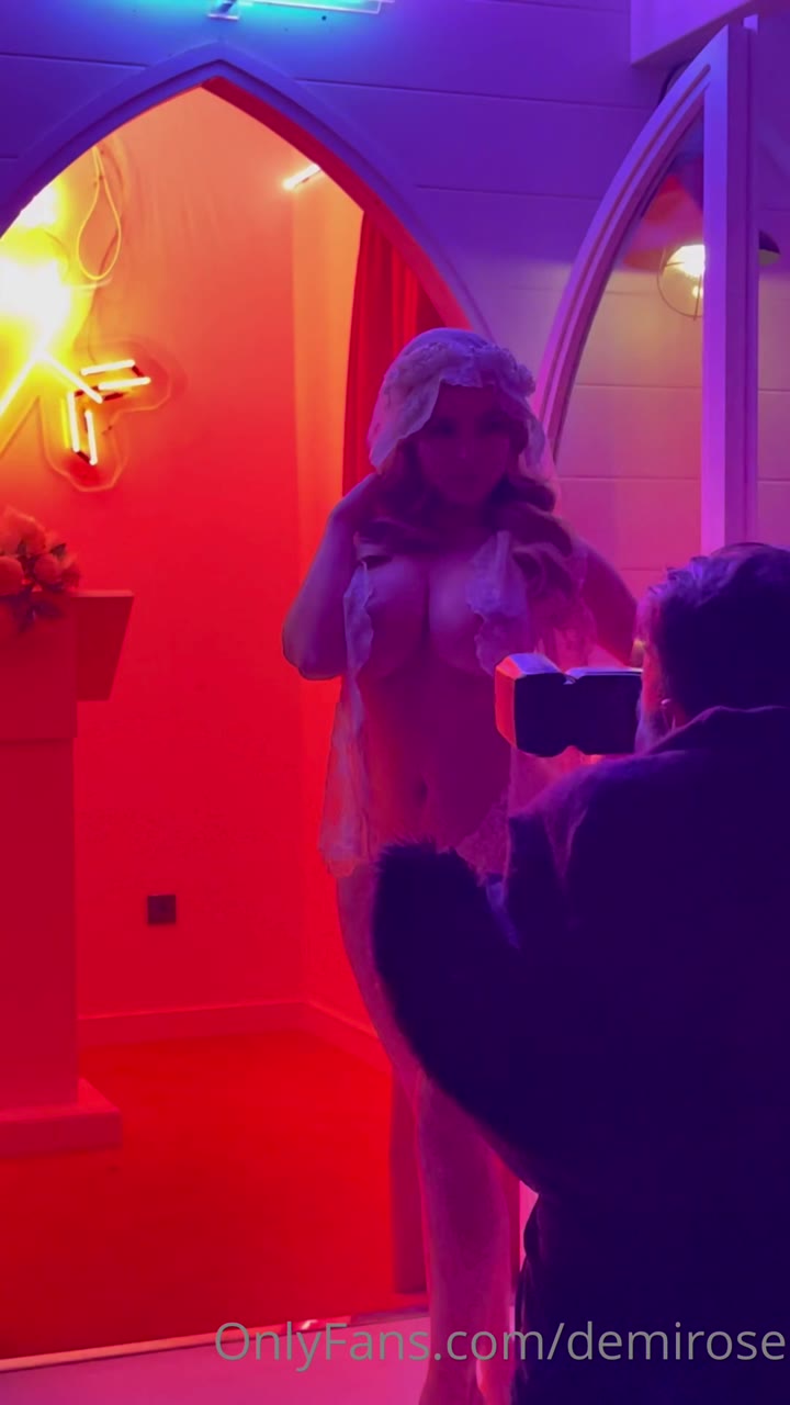 Exposed jezebel Demi Rose Naked Leaks