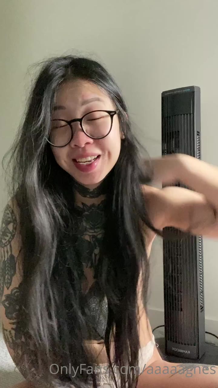 maneater Amber Tan sex