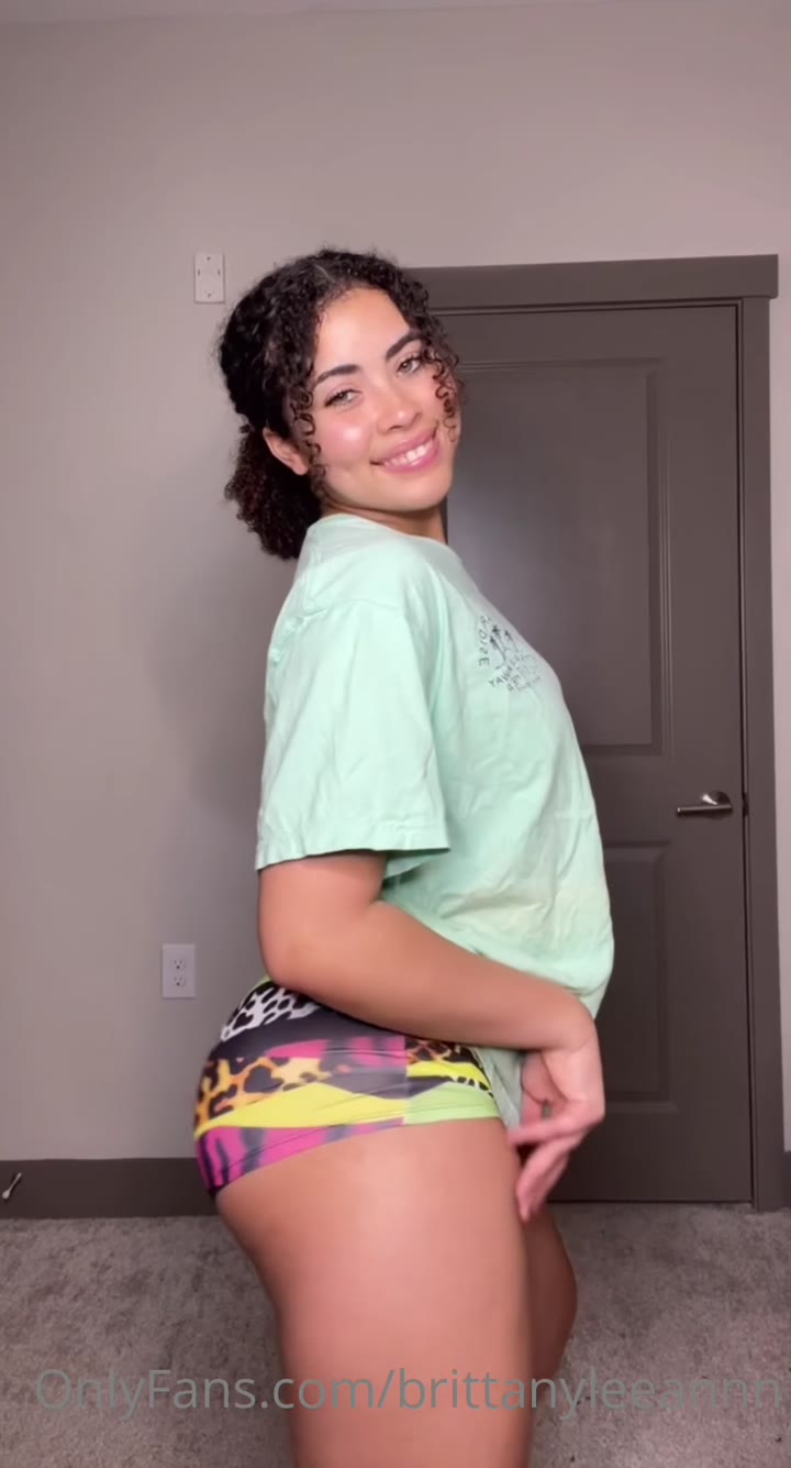 brunette Brittany LeeAnn bj Exposed