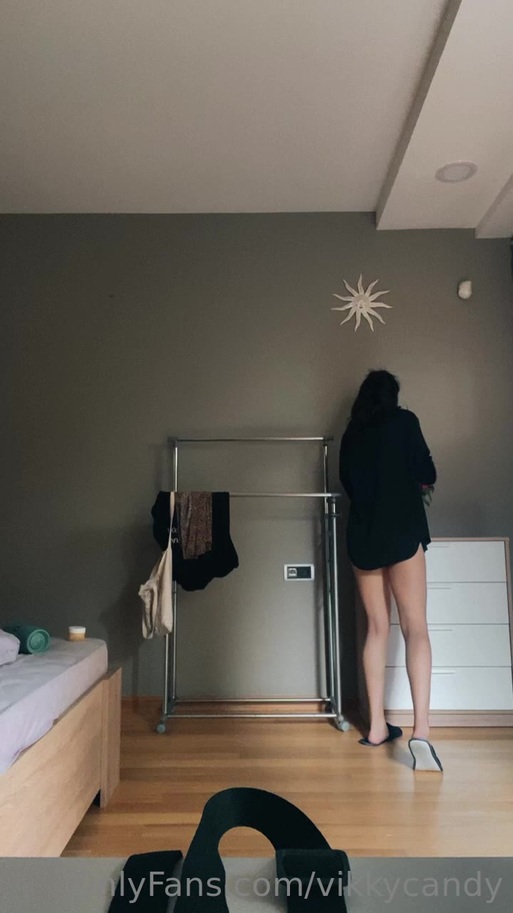 Epic Busty Babe VikkyCandy fapello