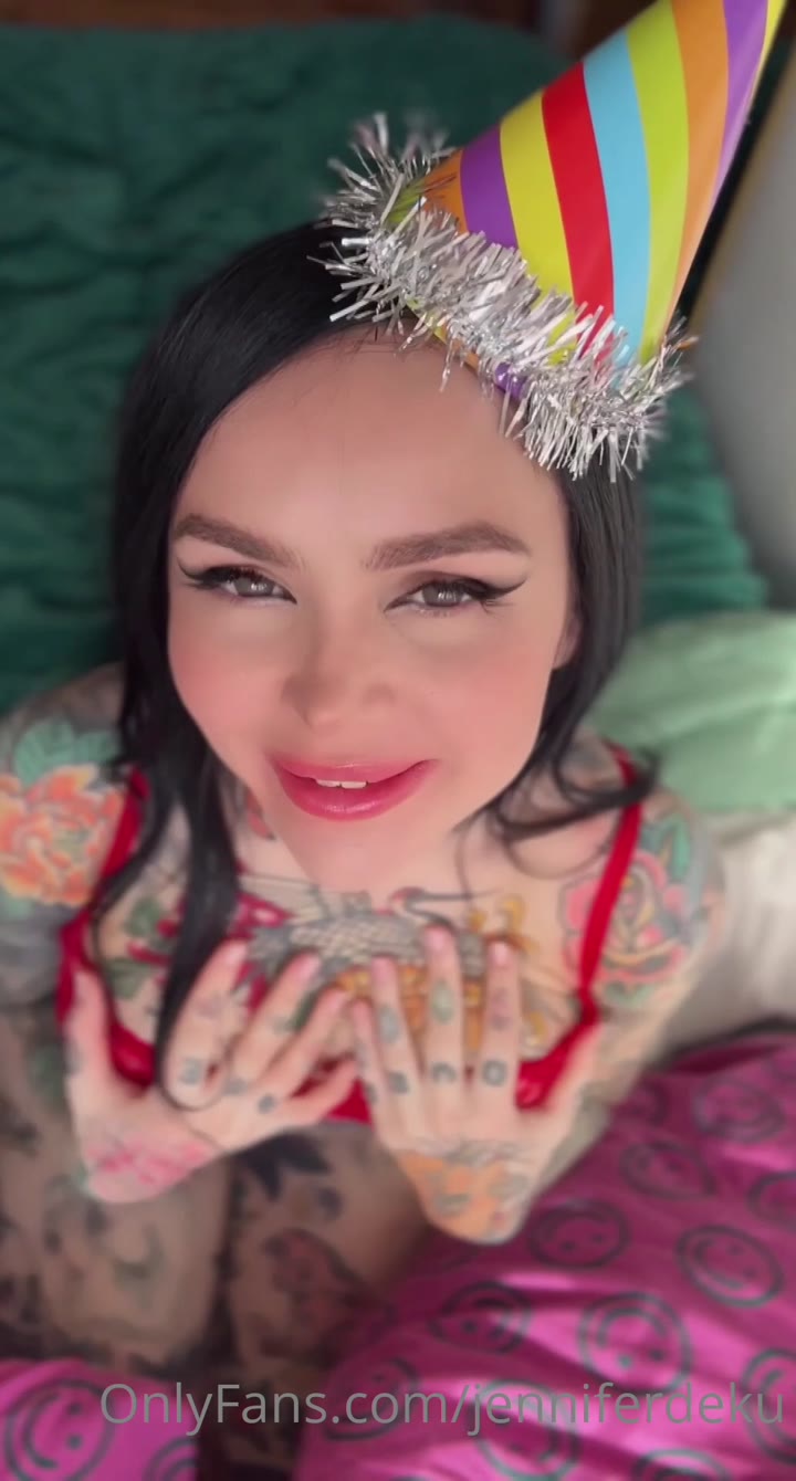 Slim Jennifer Deku leak pic Epic