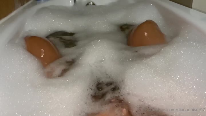 Sensational cum dumpster Hottie Diana Onisor nudes free