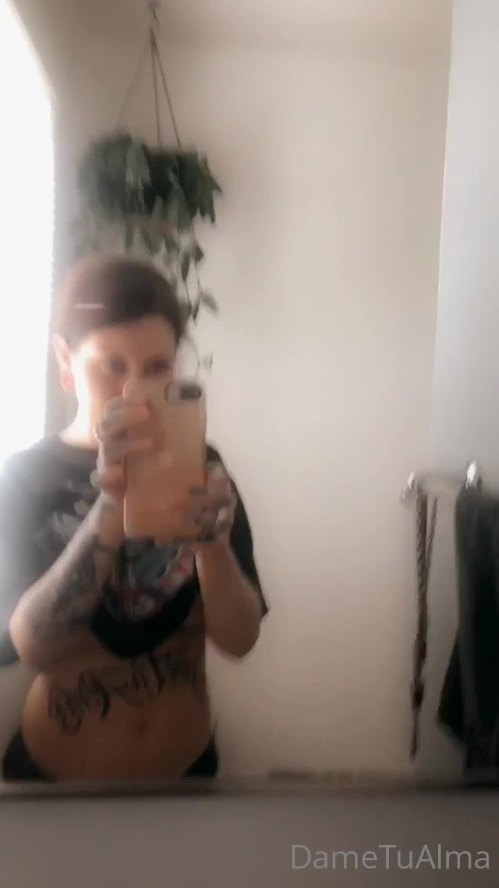 Magnetic  Dripping Fat Ass Dametualma onlyfans naked